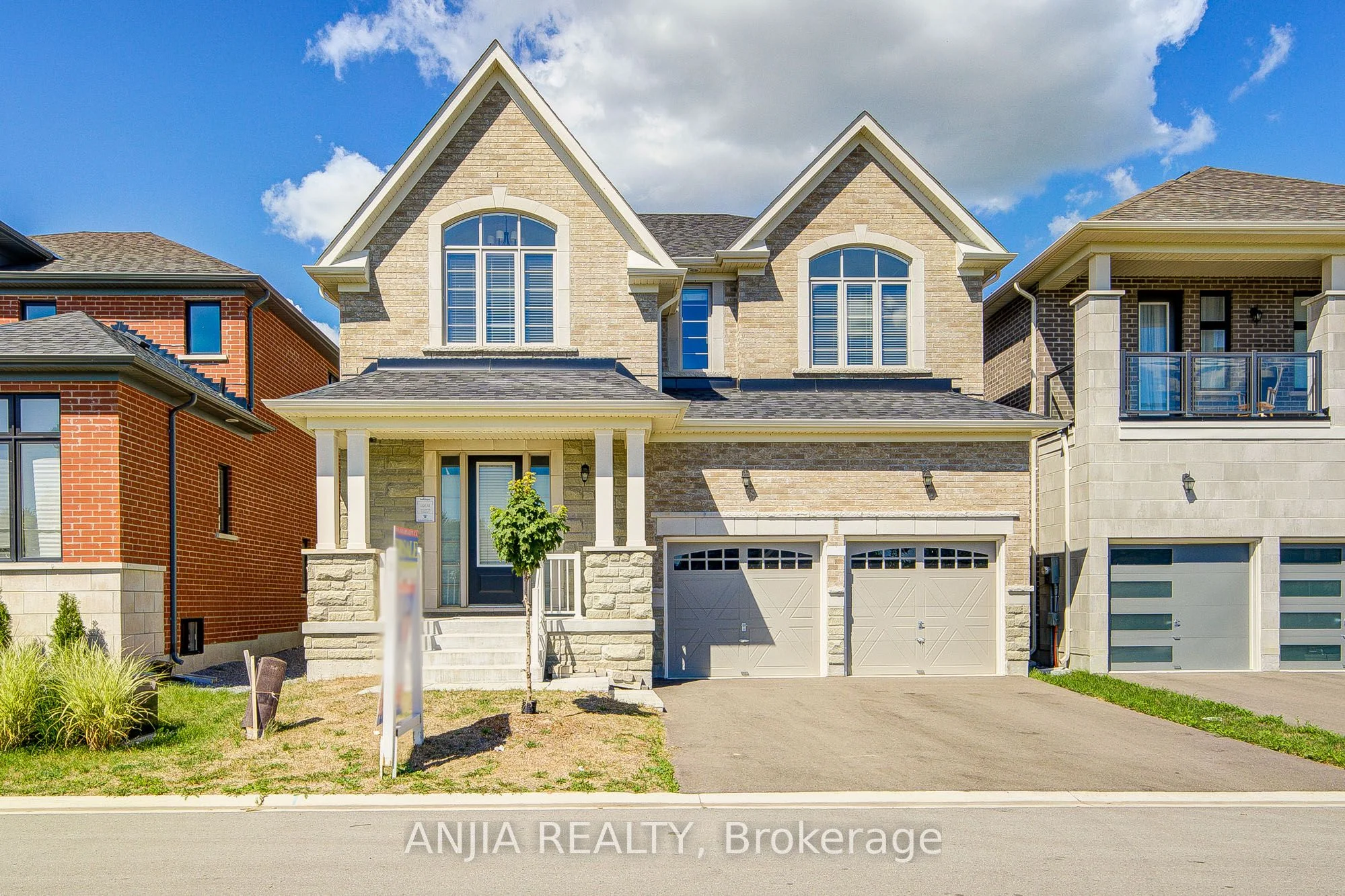 12 Carlinds Crescent, Whitchurch-Stouffville, ON L4A 7X4