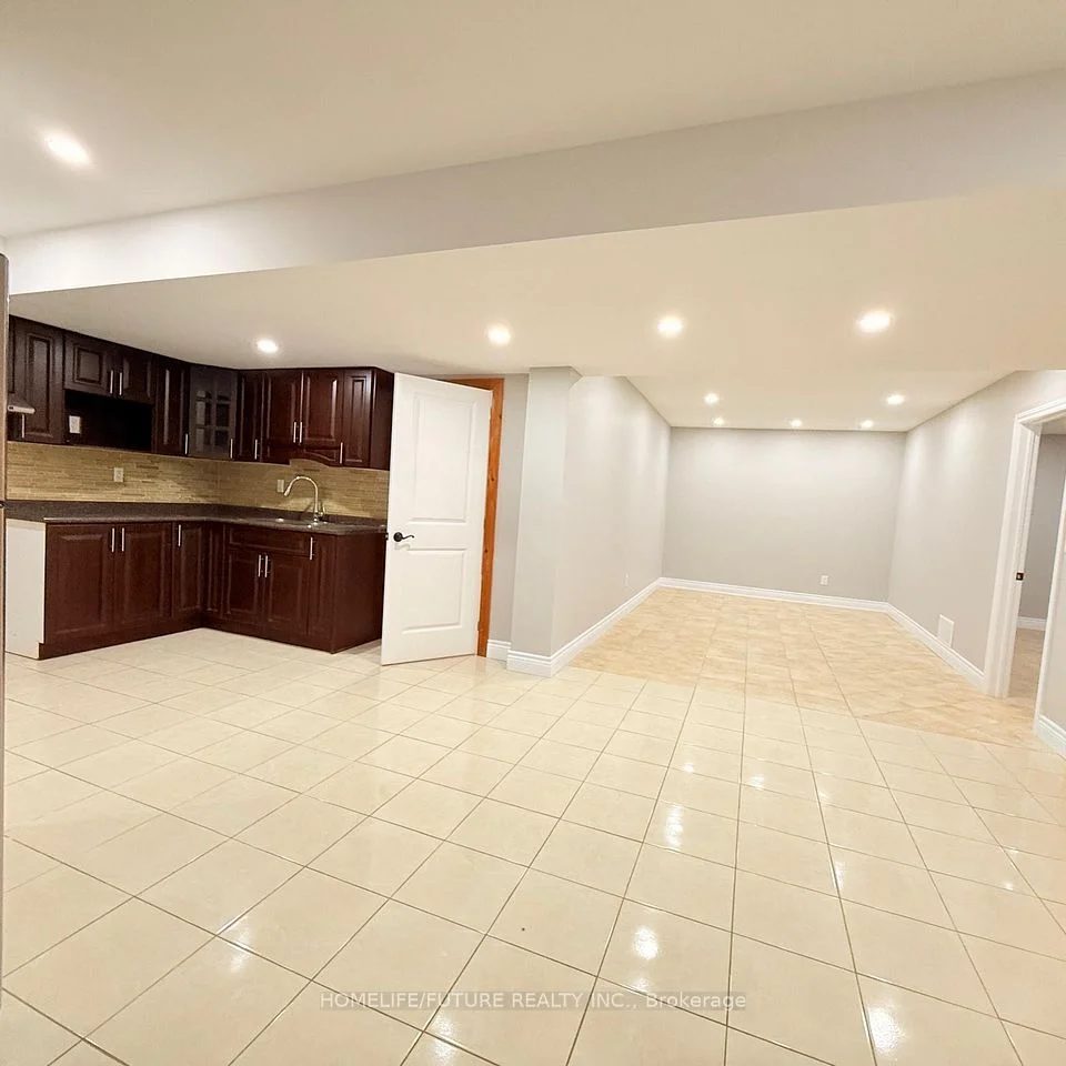 13821 Highway 48 Road (Bsmt), Whitchurch-Stouffville, ON L4A 7X3