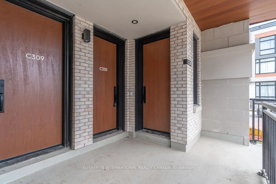 6 Red Squirrel Lane C-311, Richmond Hill, ON L4S 0P5