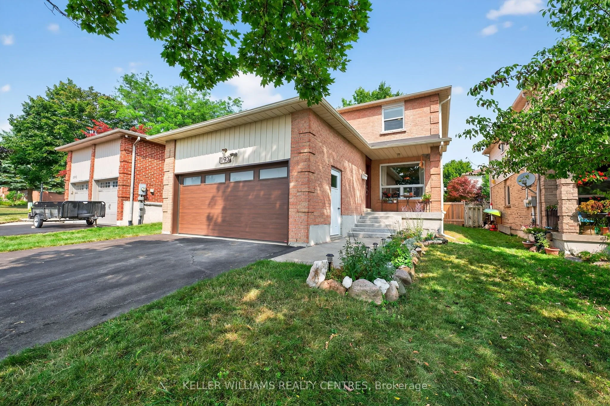 193 Forsyth Road, Newmarket, ON L3Y 7Y2