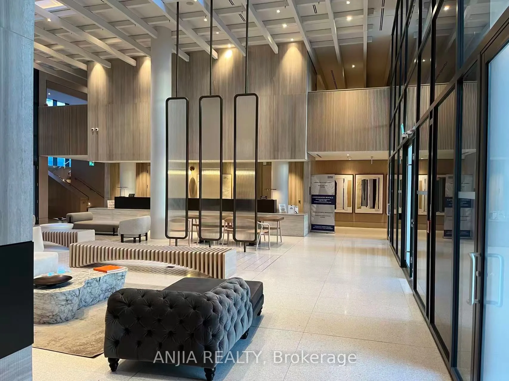 225 Commerce Street 5803, Vaughan, ON L4K 0R1