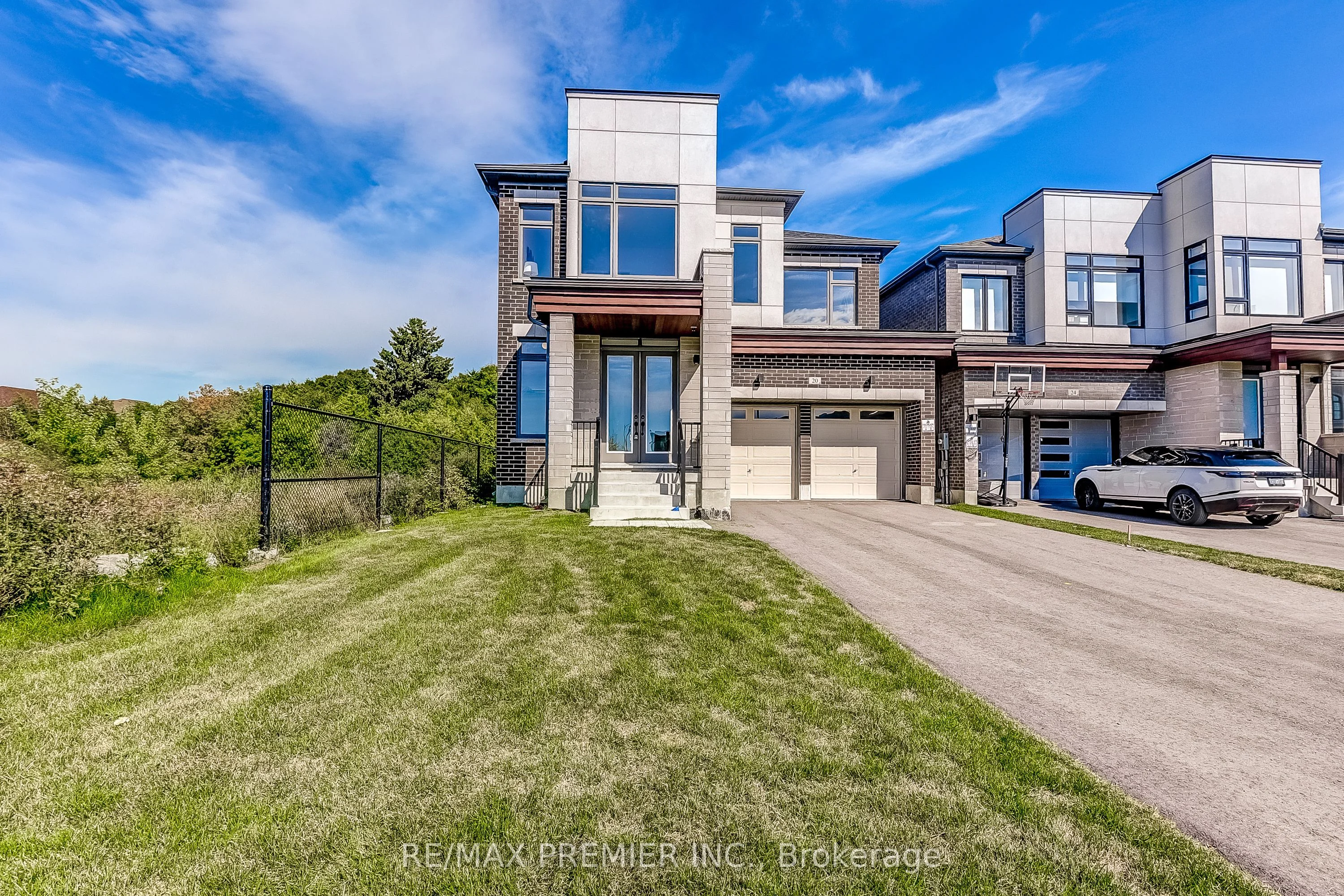 20 Kesterfarm Place, Whitchurch-Stouffville, ON L4A 5C2