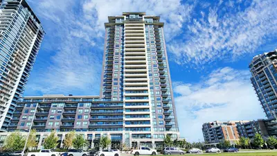 Condo Apartment in Markham
