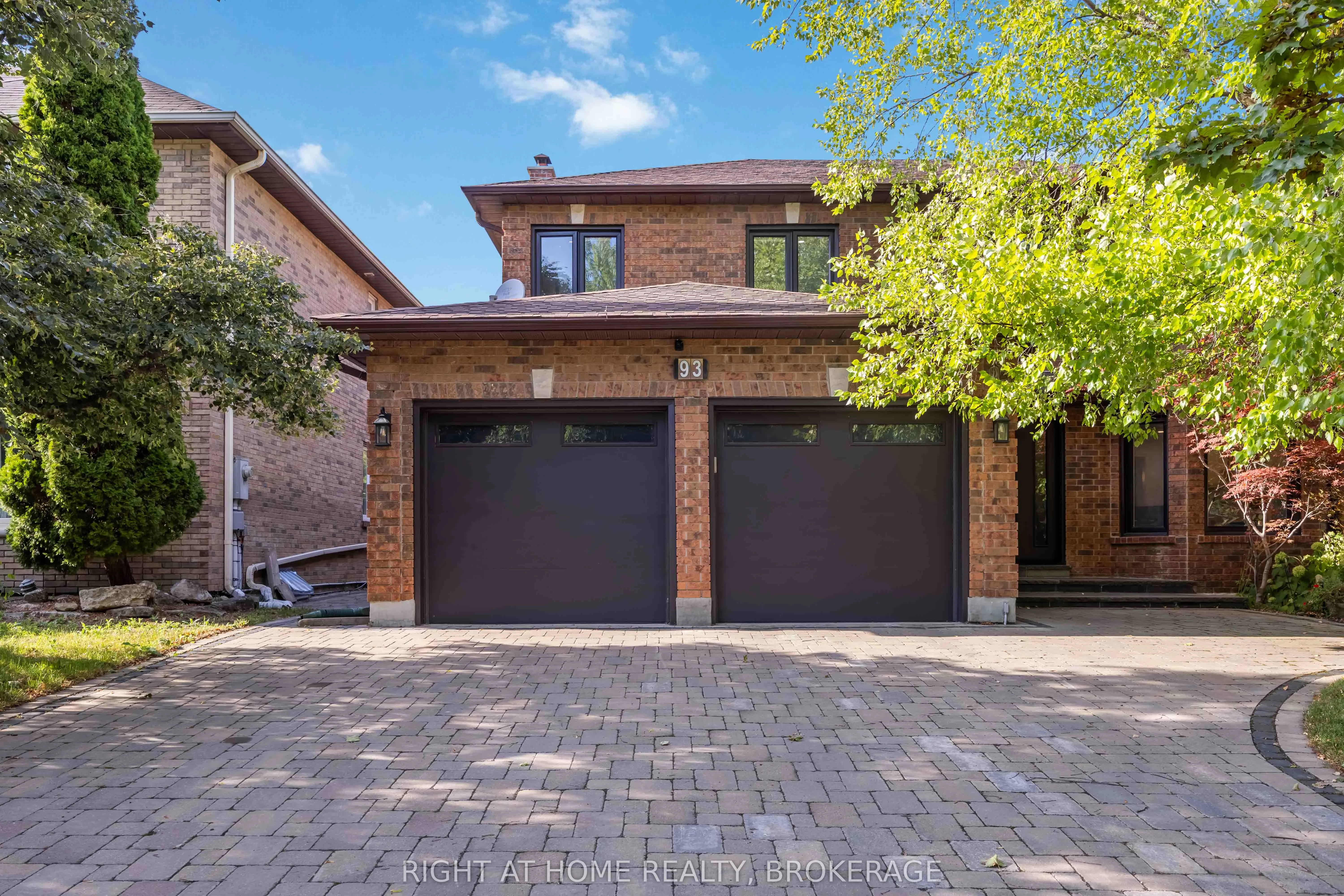 Detached in Richmond Hill