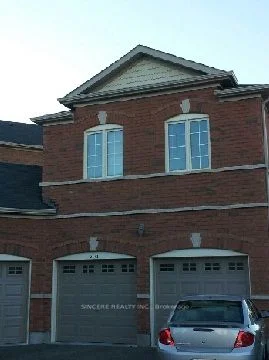 Att/Row/Townhouse in Markham