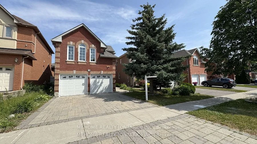 38 Desert View Crescent, Richmond Hill, ON L4C 0E2