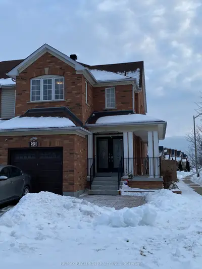 Att/Row/Townhouse in Markham
