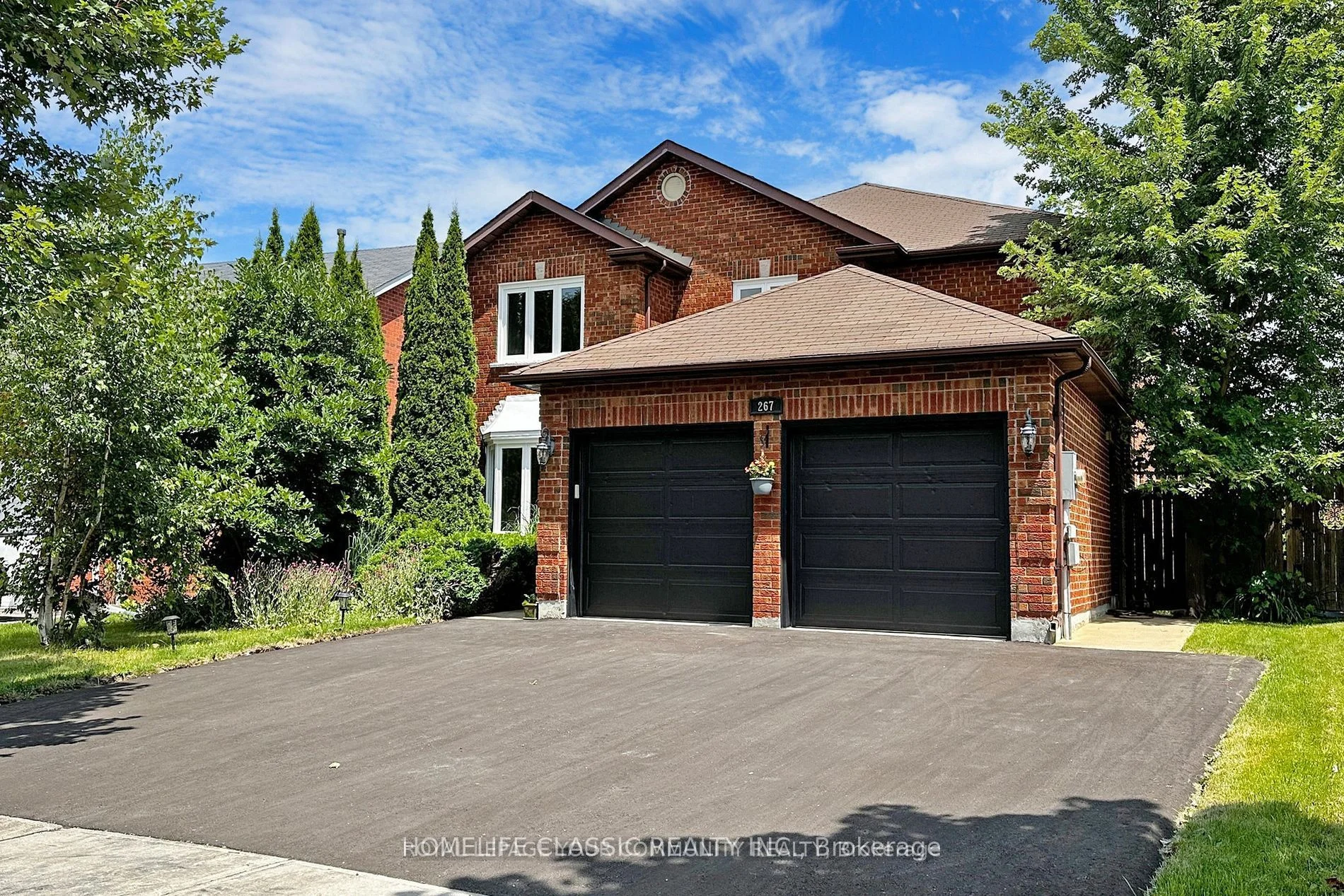 267 Savage Road main, Newmarket, ON L3X 1S1