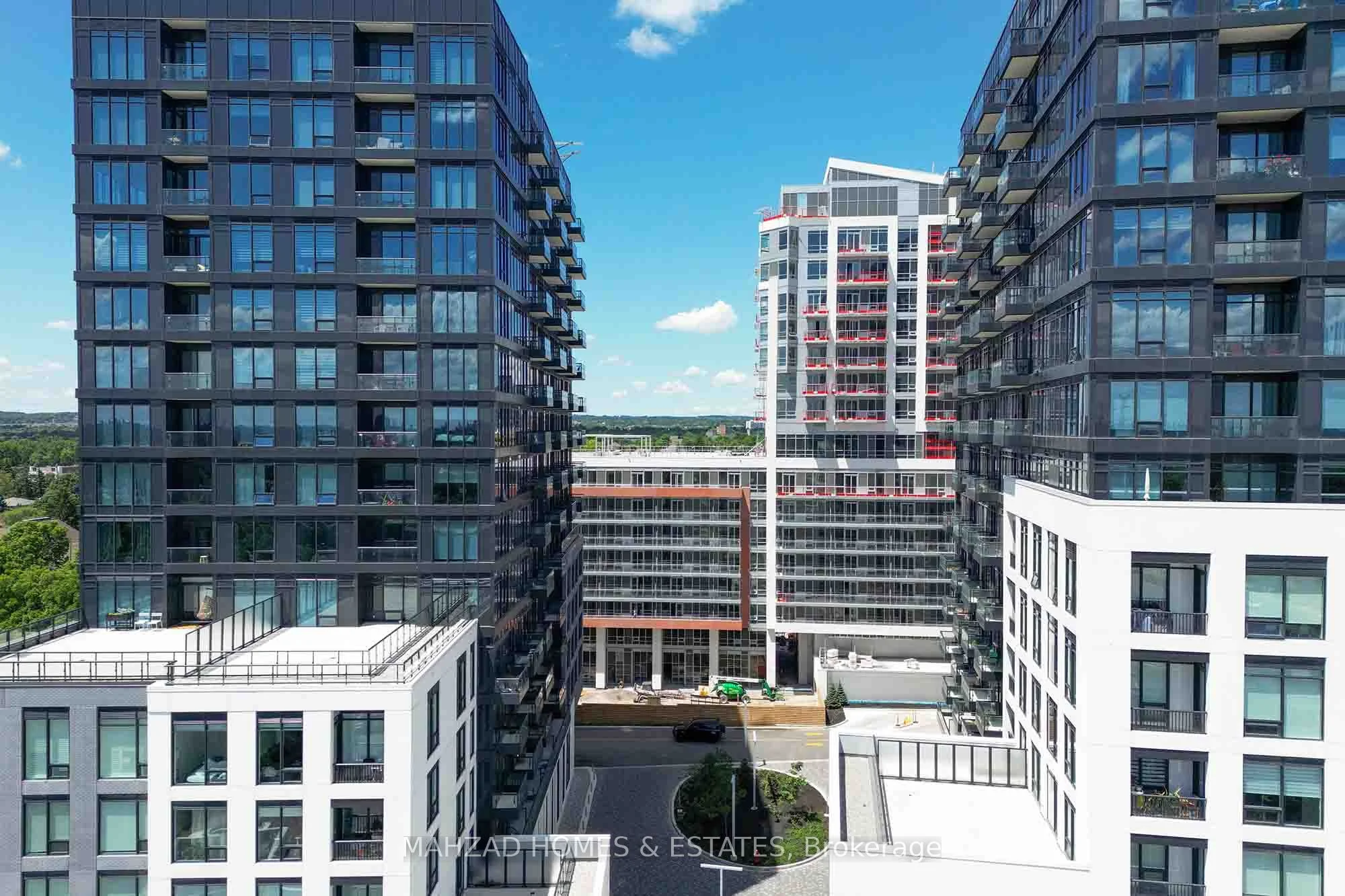 8886 yonge Street 1806, Richmond Hill, ON L4C 1Z8