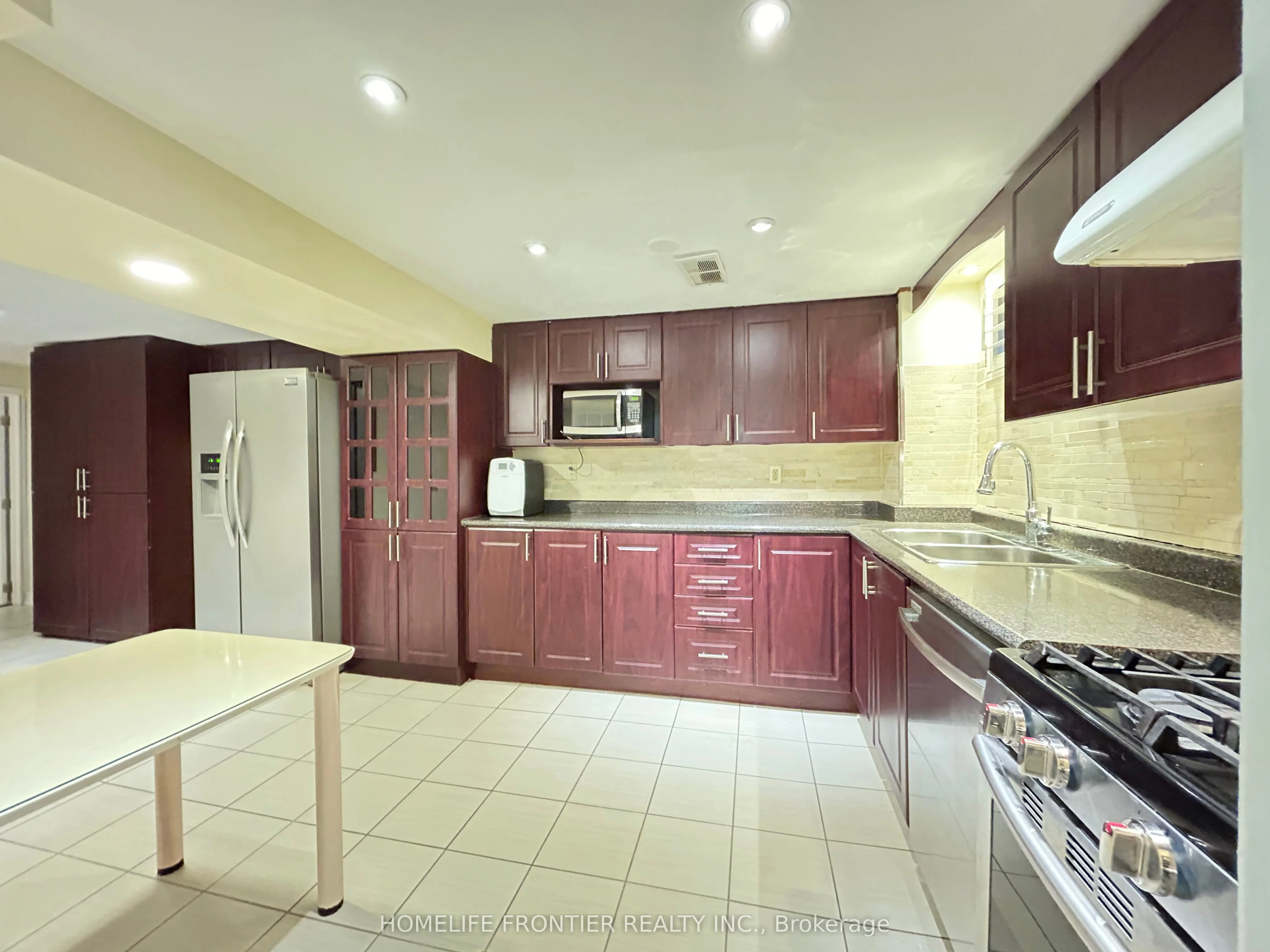 34 Northlane Road Bsmt, Vaughan, On L4l 2g6