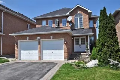 Detached in Richmond Hill