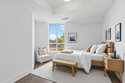 Condo Apartment in King