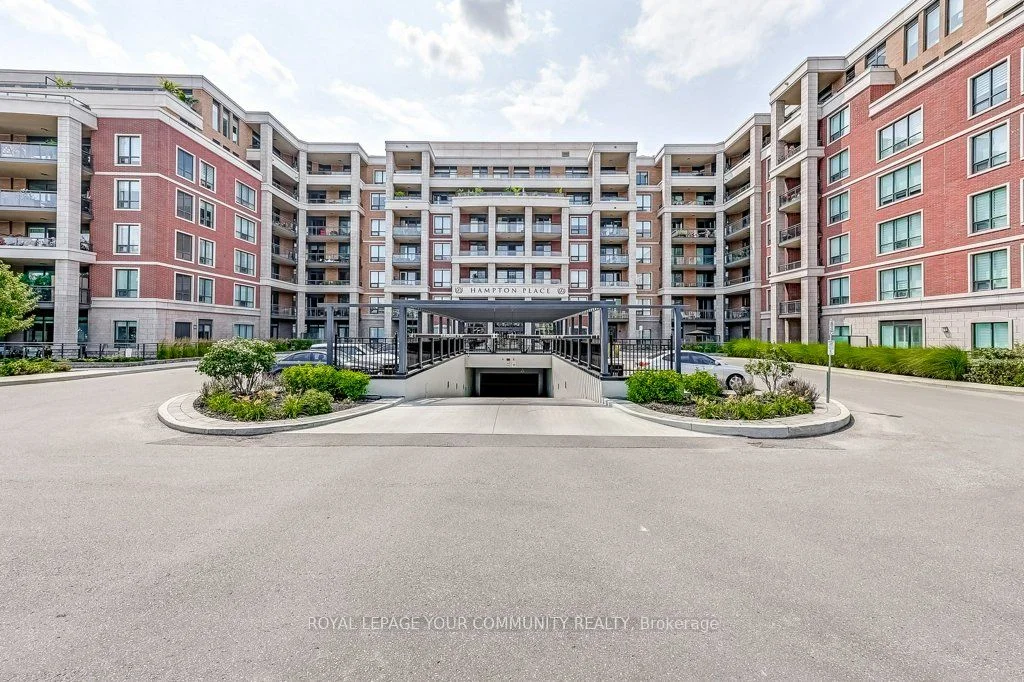 25 Baker Hill Boulevard 220, Whitchurch-Stouffville, ON L4A 4R5