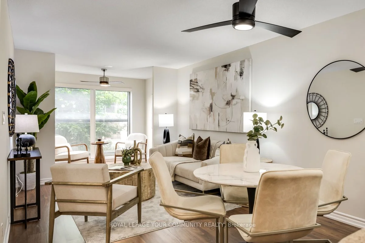 18 Harding Boulevard 204, Richmond Hill, ON L4C 0T3