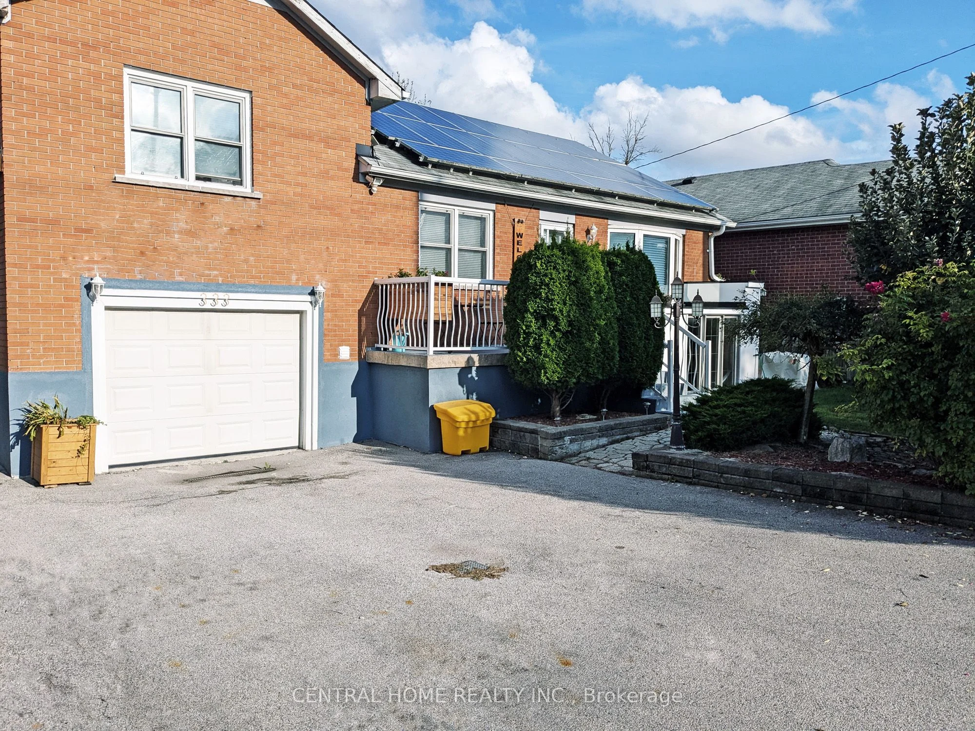 333 Walker Avenue Main Floor, Bradford West Gwillimbury, ON L3Z 1Y7