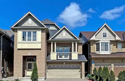 Detached in Richmond Hill