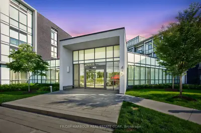 Common Element Condo in Innisfil
