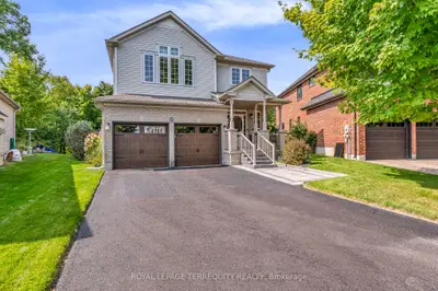 Detached in King