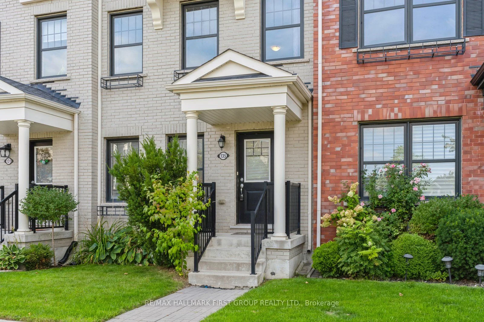135 Milt Storey Lane, Whitchurch-Stouffville, ON L4A 1Y2
