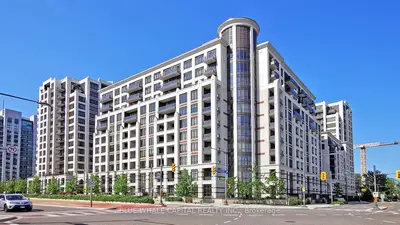 Condo Apartment in Markham