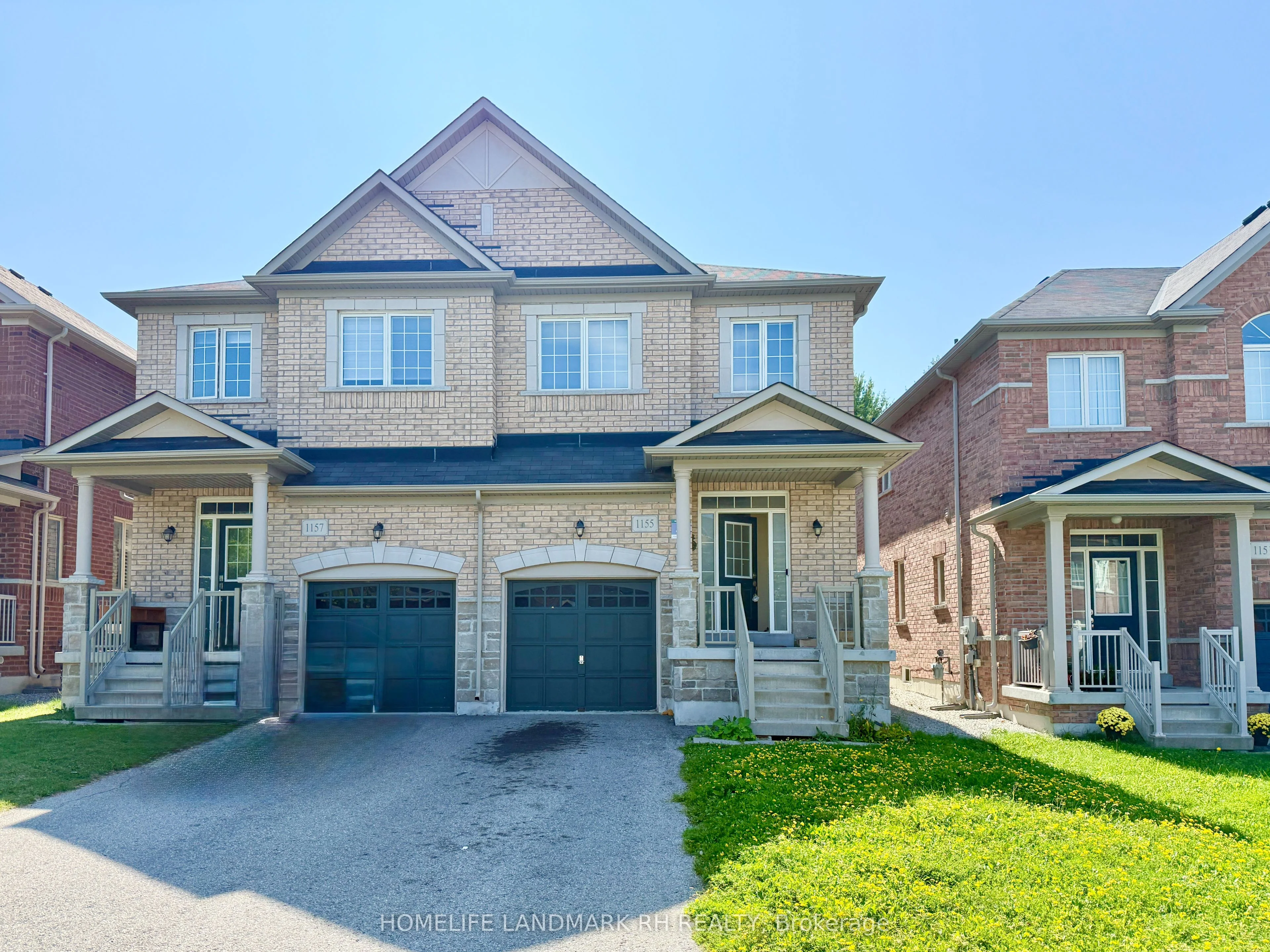 1155 Stuffles Crescent, Newmarket, ON L3X 0E4
