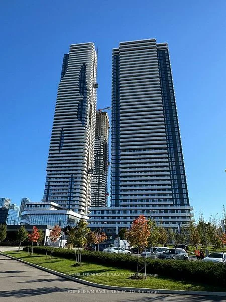 Condo Apartment in Vaughan