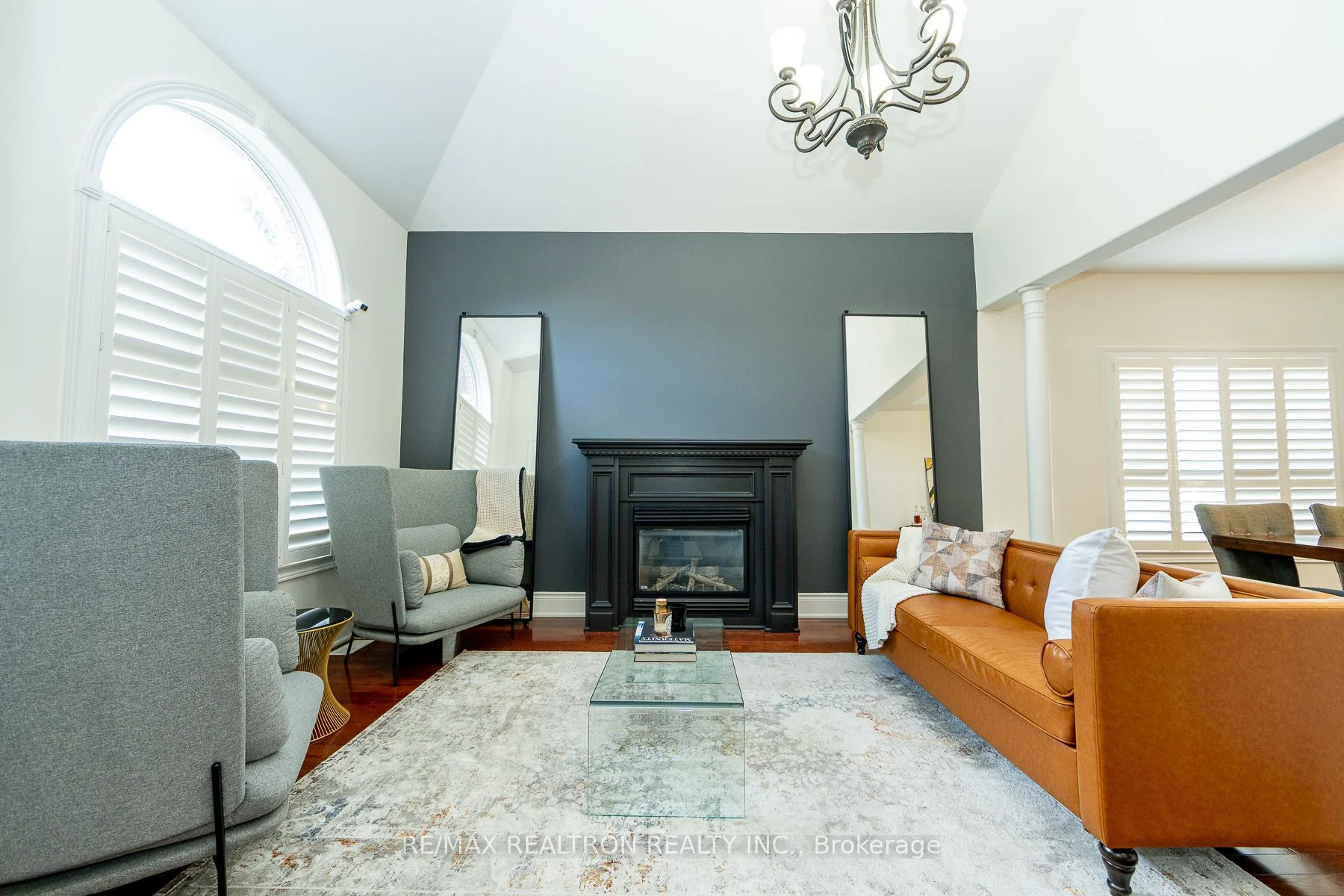 67 Gardiner Drive, Bradford West Gwillimbury, ON L3Z 3G2