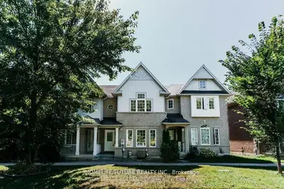 Att/Row/Townhouse in Markham
