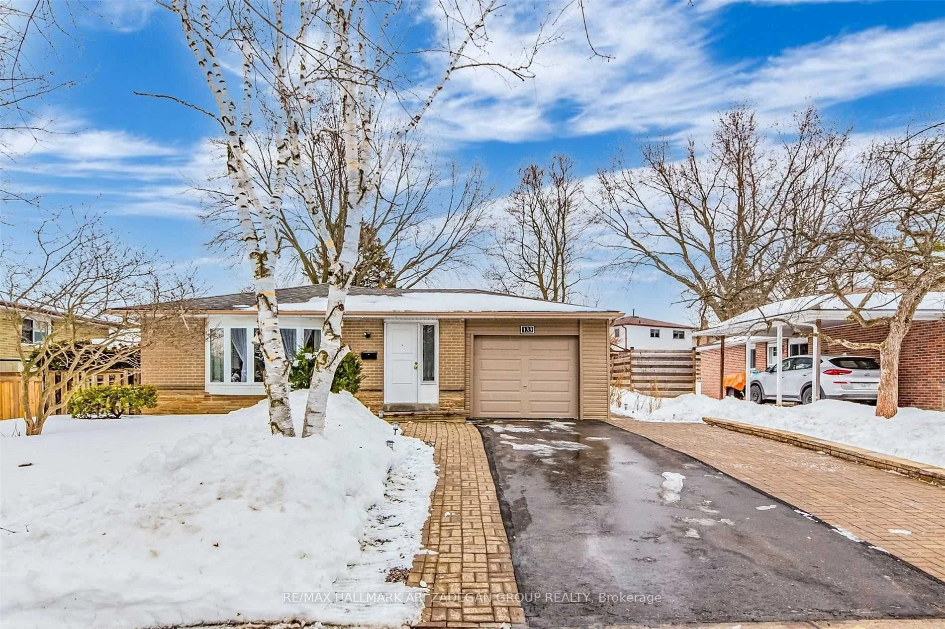 133 Orchard Heights Boulevard Main, Aurora, ON L4G 2Z8