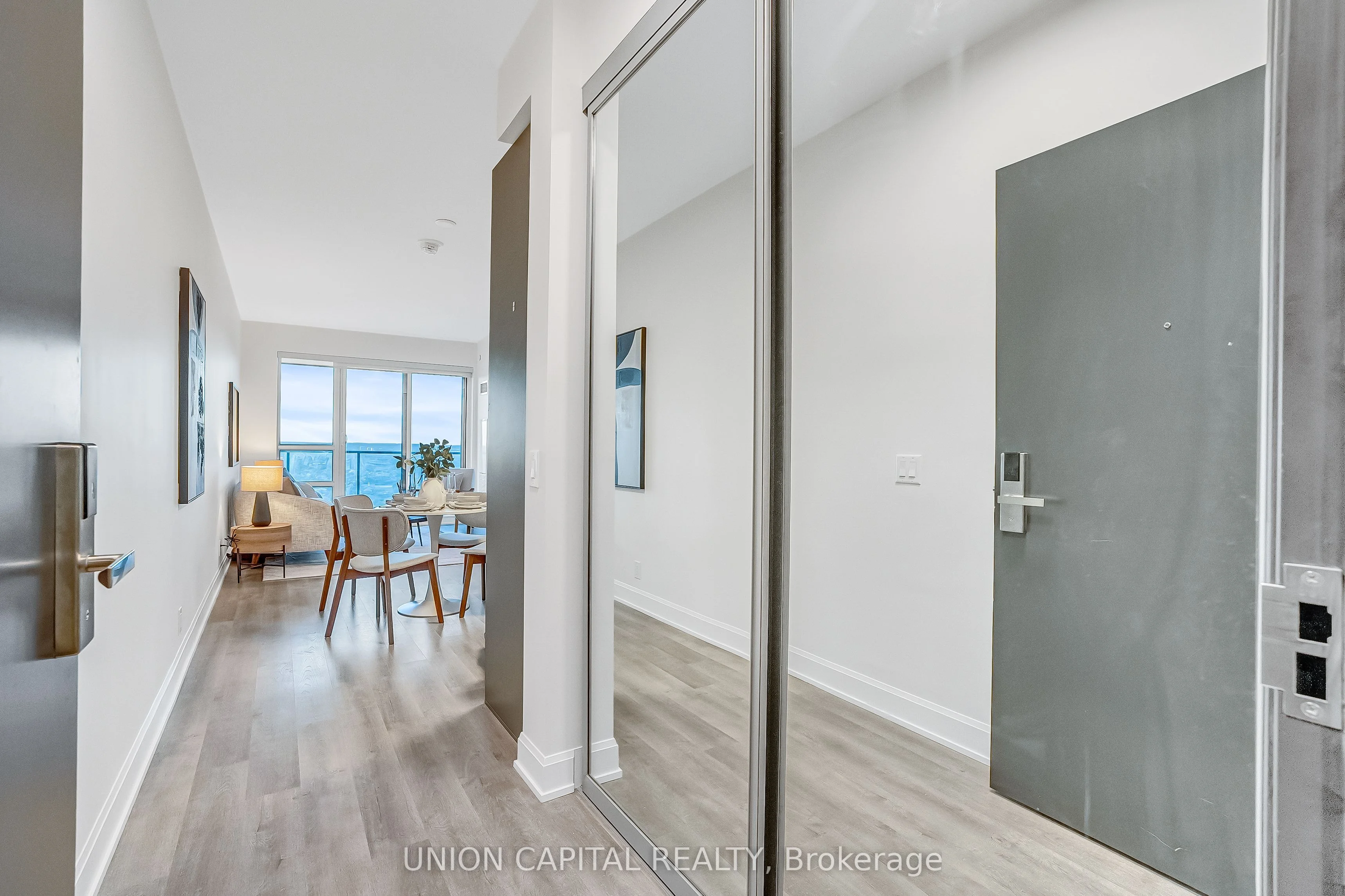 Condo Apartment in Markham