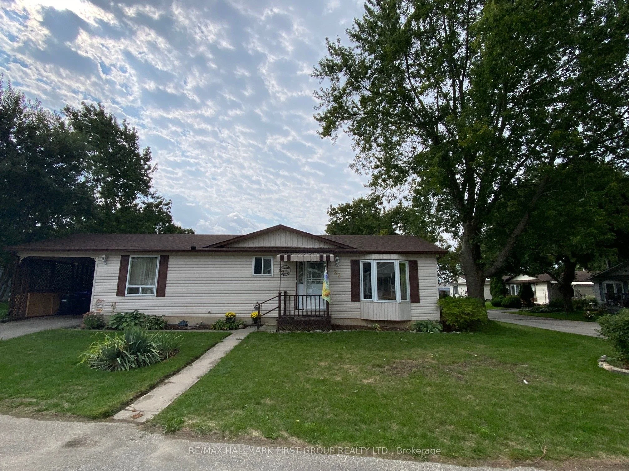 22 Briarwood Place, Innisfil, ON L0L 1L0