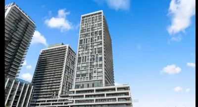Condo Apartment in Vaughan