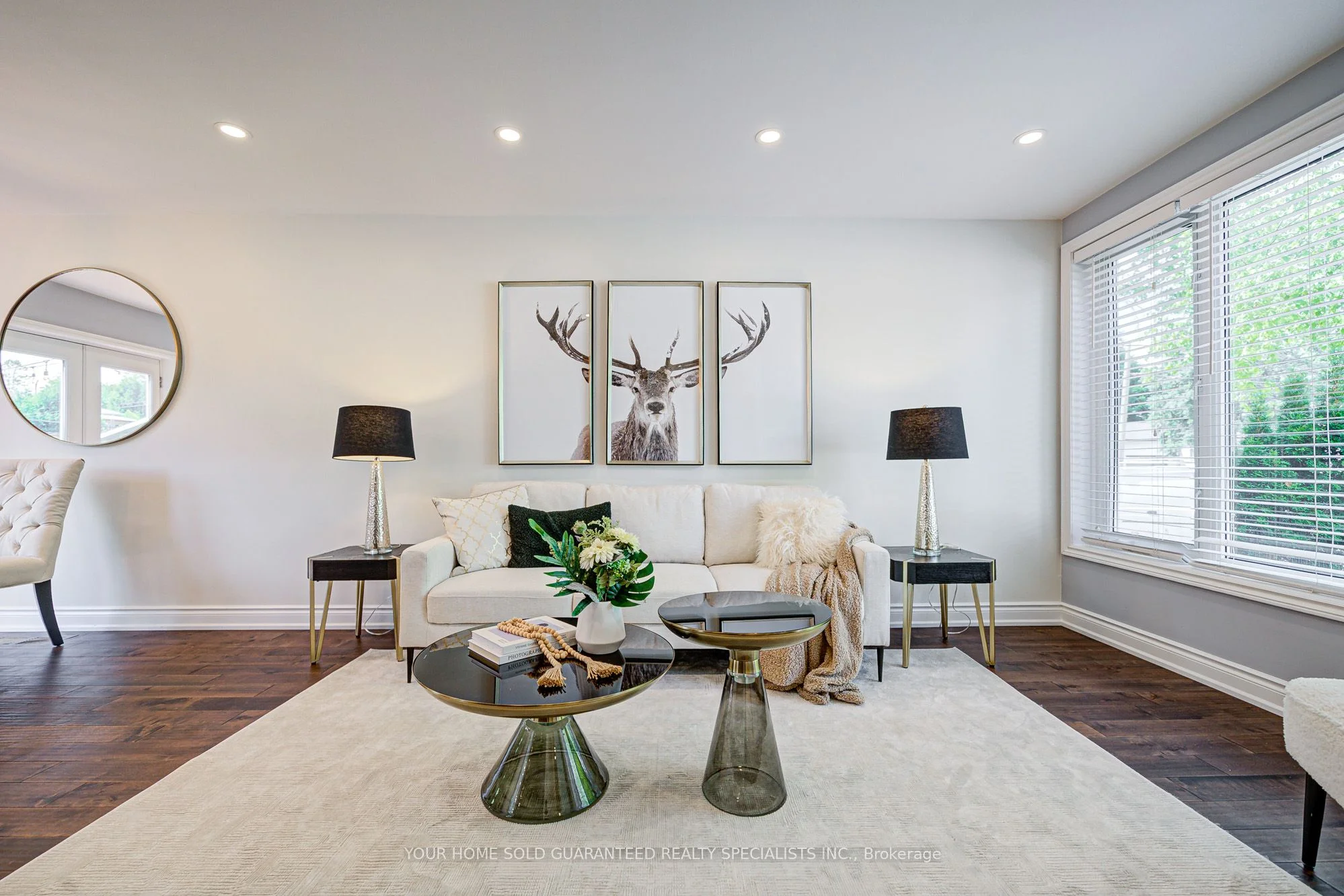 Semi-Detached in Aurora