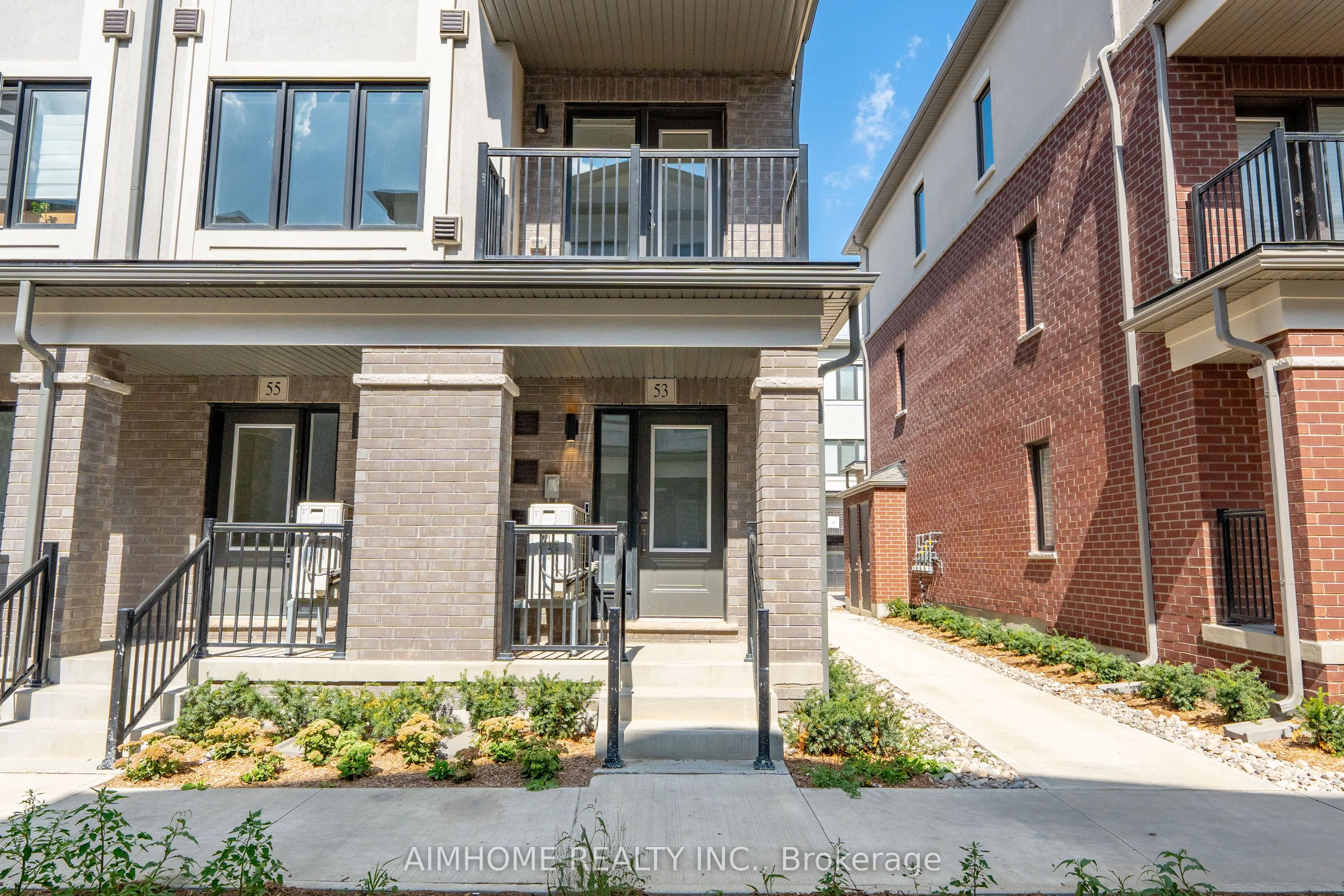 53 Matawin Lane, Richmond Hill, ON L4B 0H8