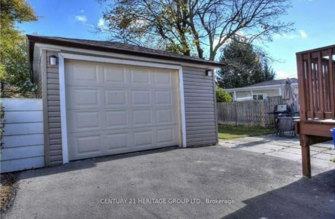 227 Anzac Road, Richmond Hill, ON L4C 3G9