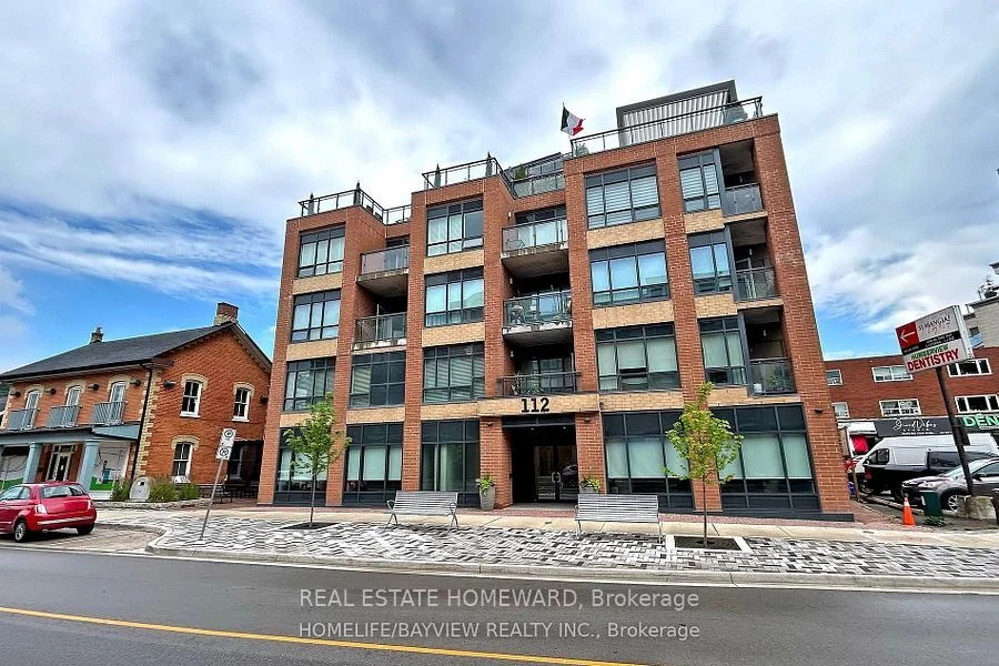 112 Woodbridge Avenue 308, Vaughan, ON L4L 2S7