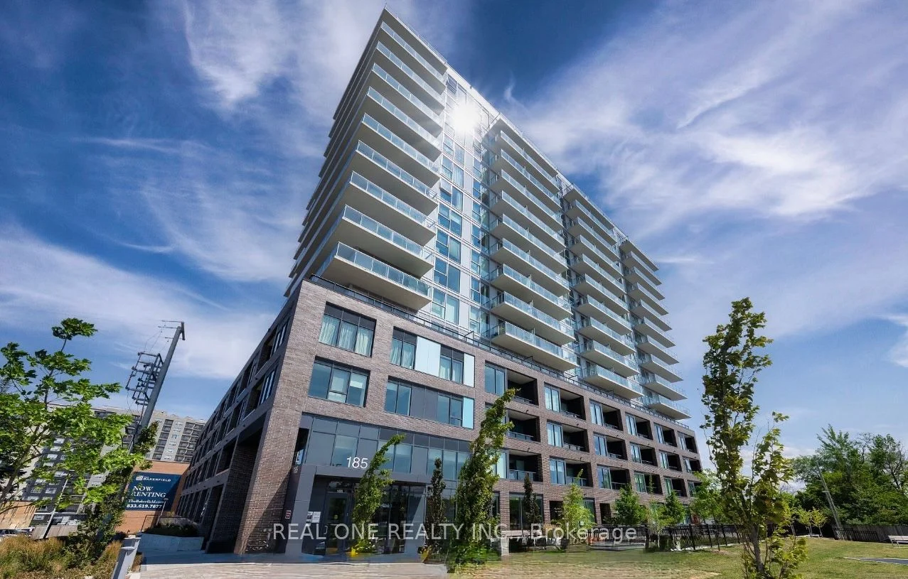 185 Deerfield Road 508, Newmarket, On L3y 0g7