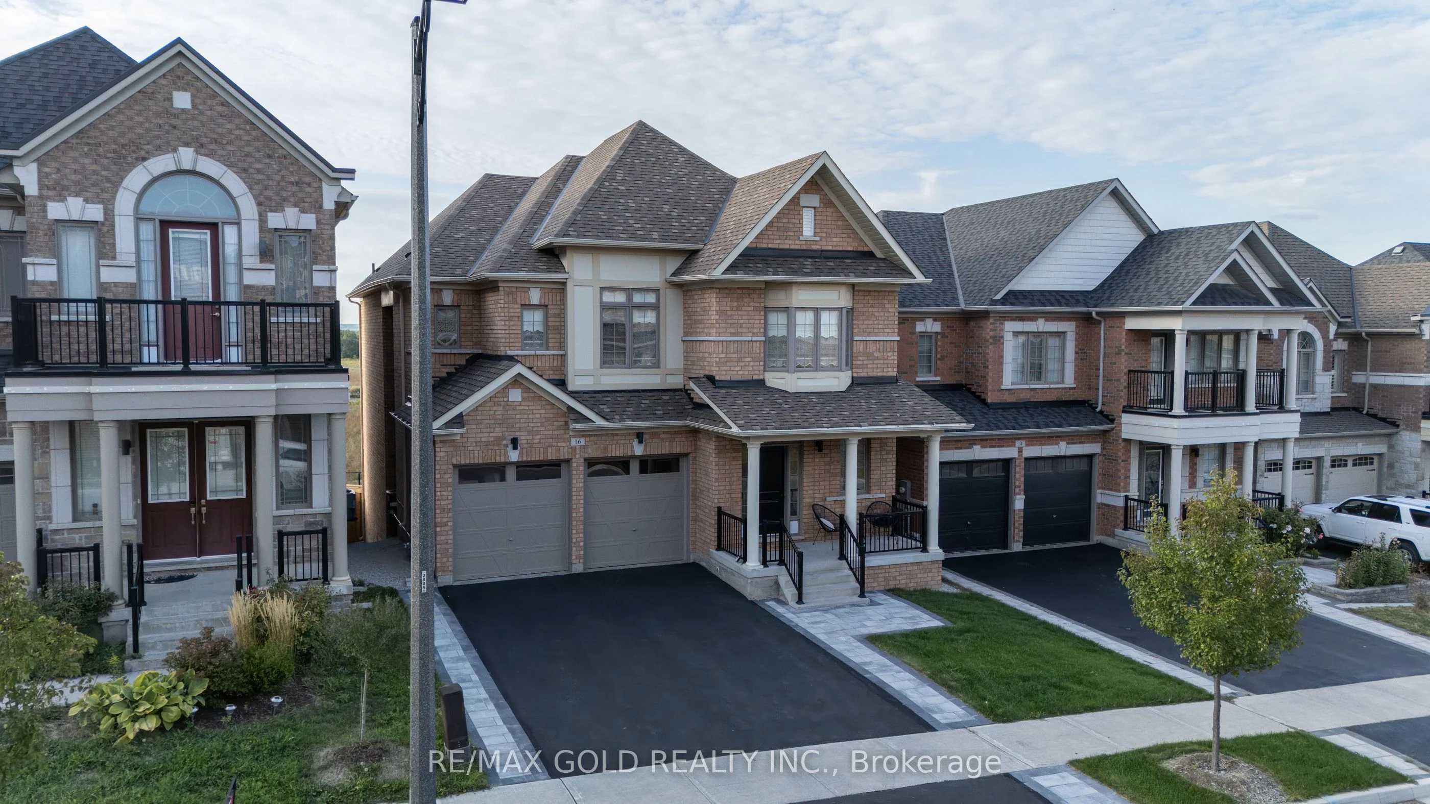 Detached in East Gwillimbury