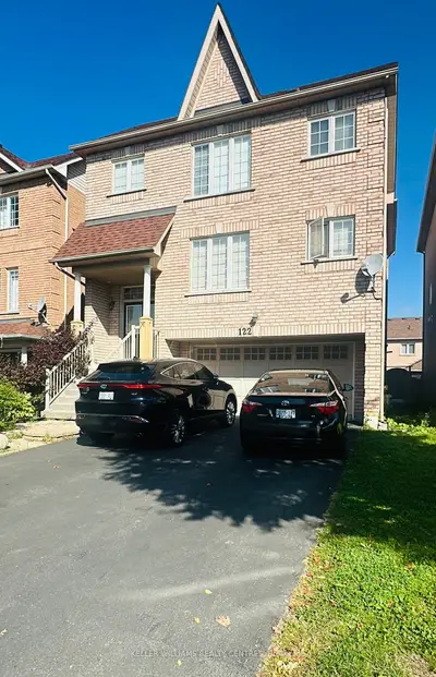 Detached in Newmarket