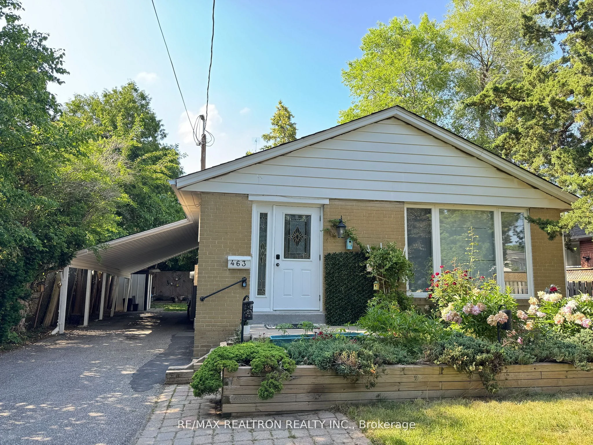 463 Judlea Court, Richmond Hill, ON L4C 2X8