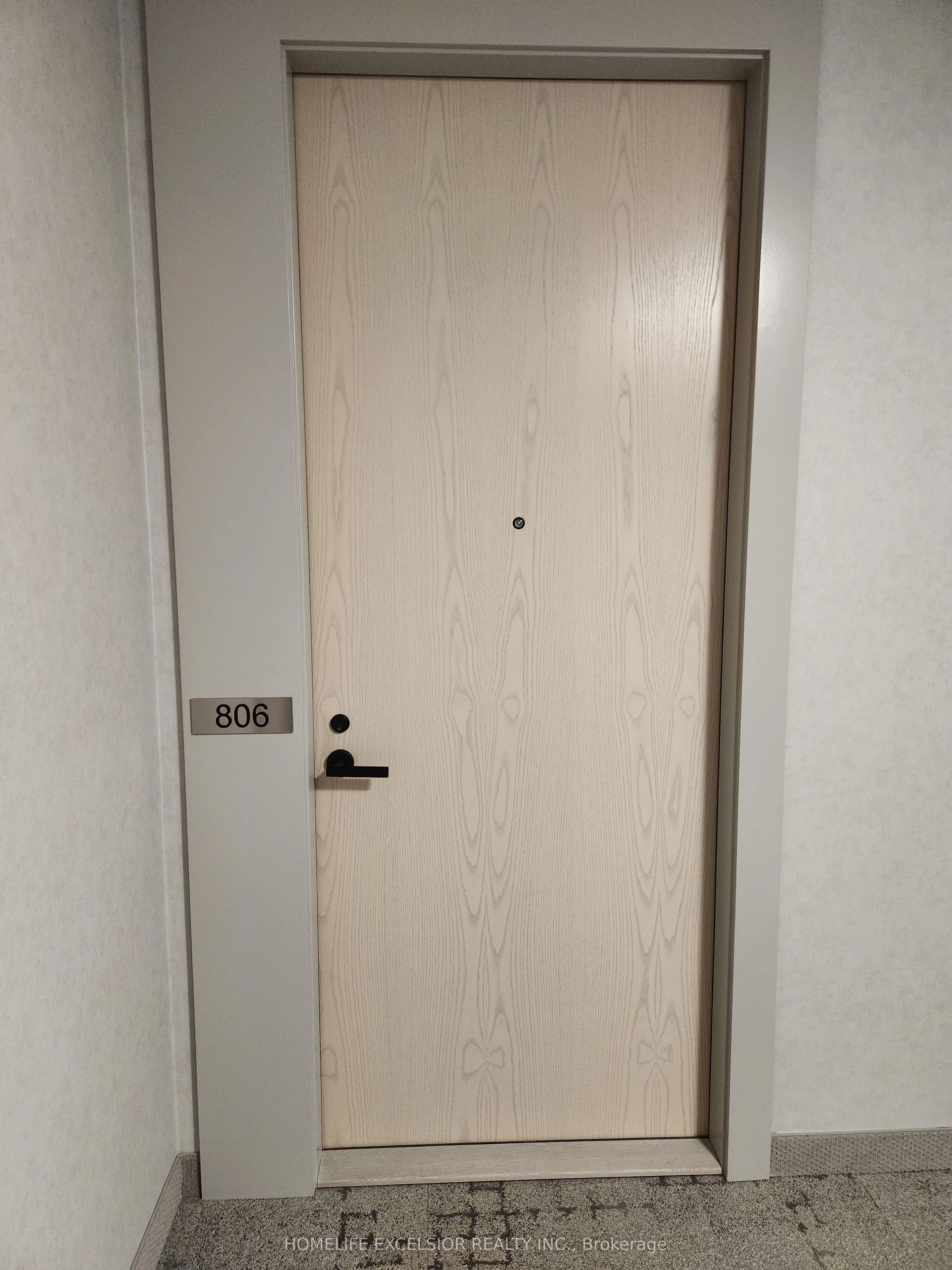 195 commerce Street 806, Vaughan, ON L4K 0P9