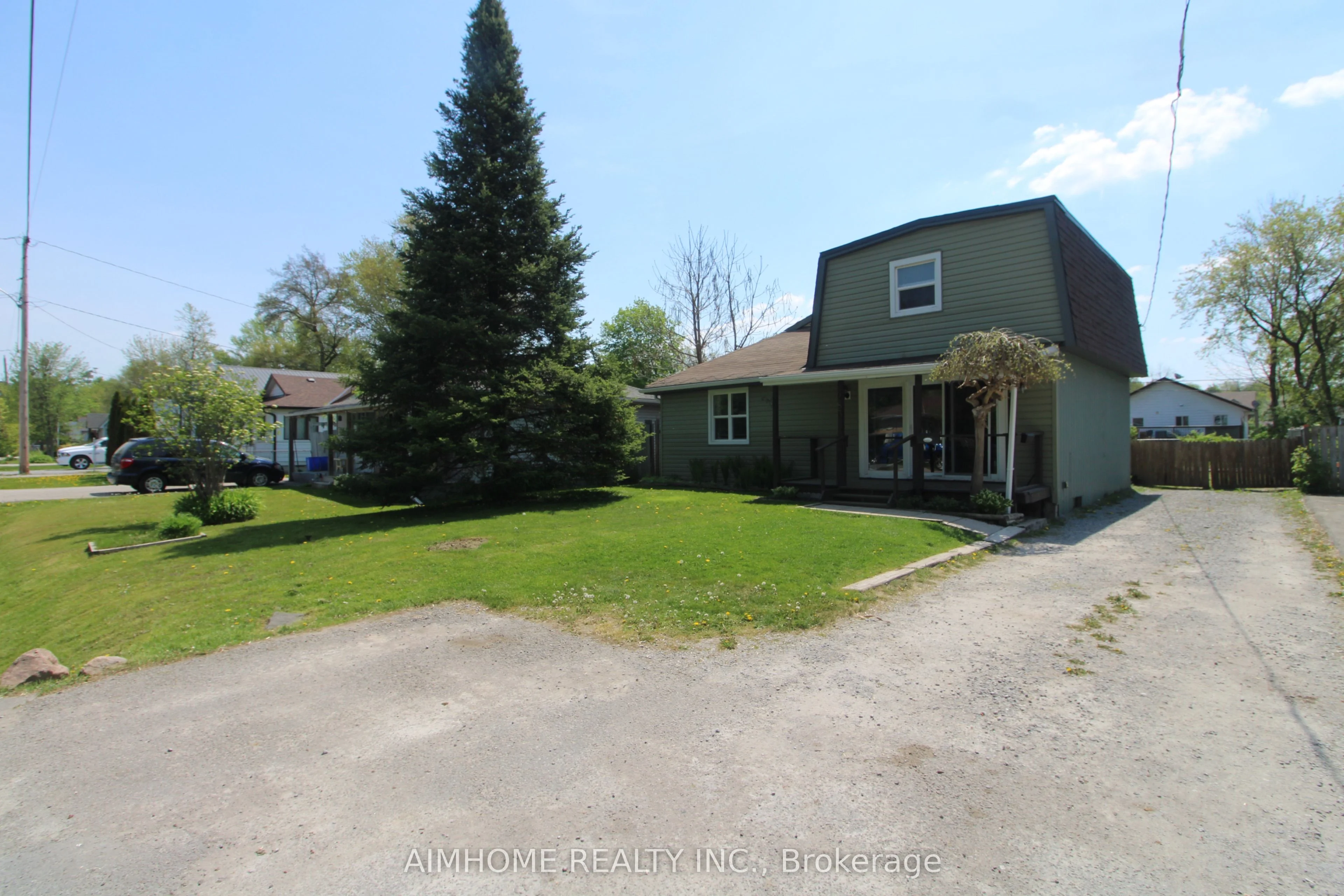 283 Woodycrest Avenue, Georgina, ON L4P 2W3