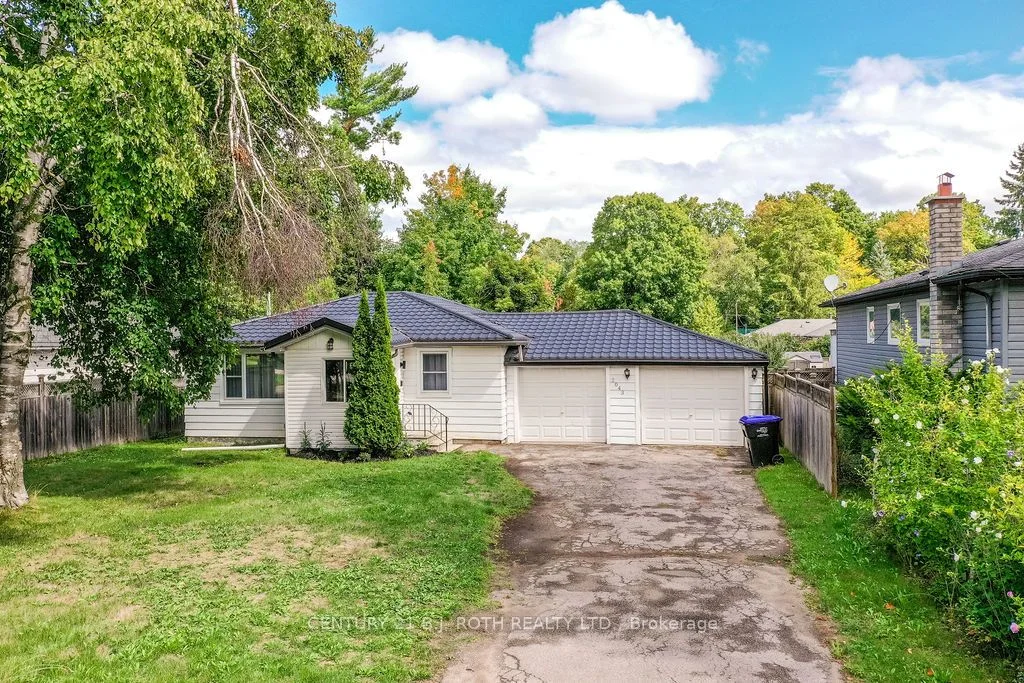 Detached in Innisfil