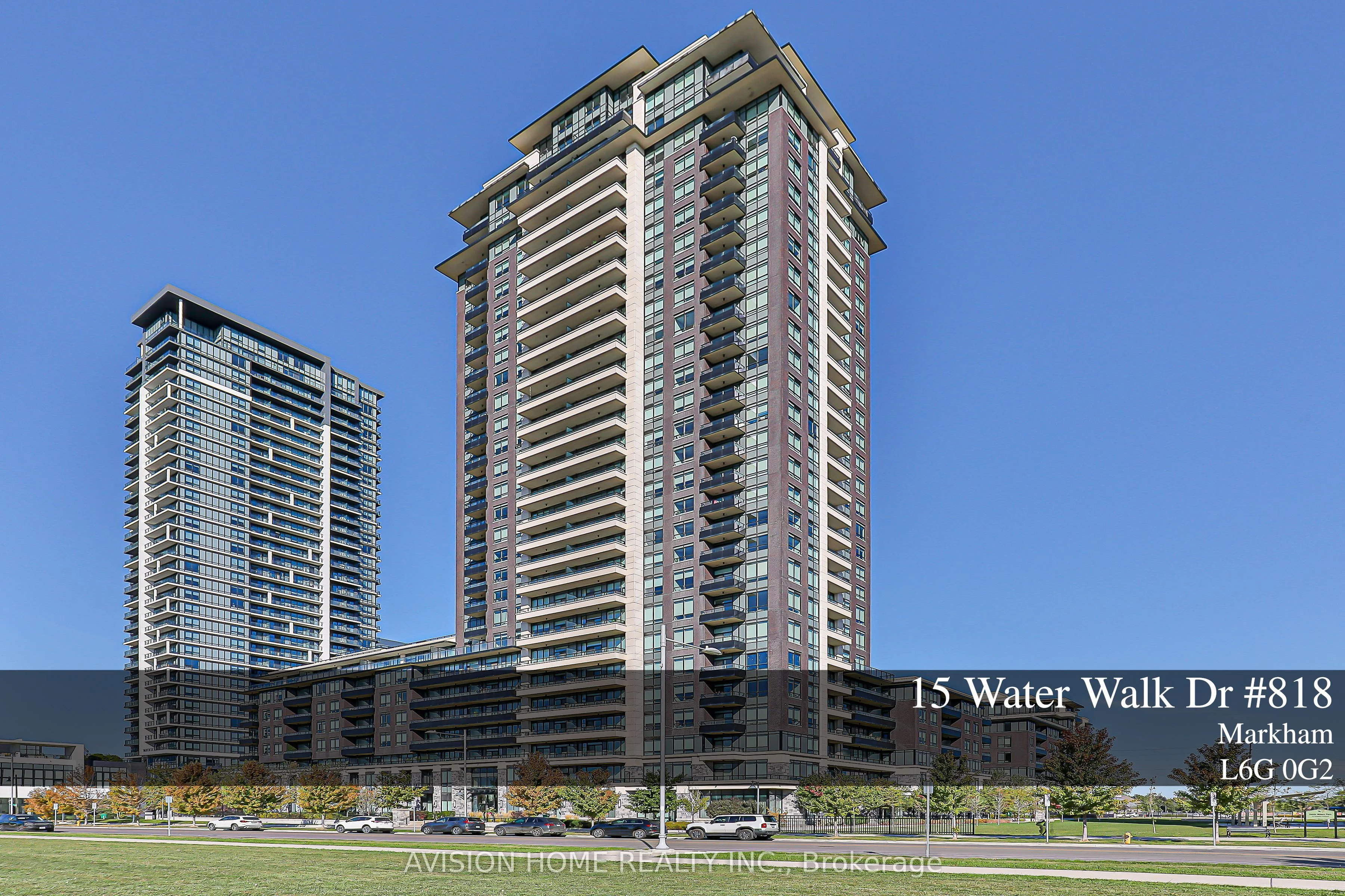 Condo Apartment in Markham
