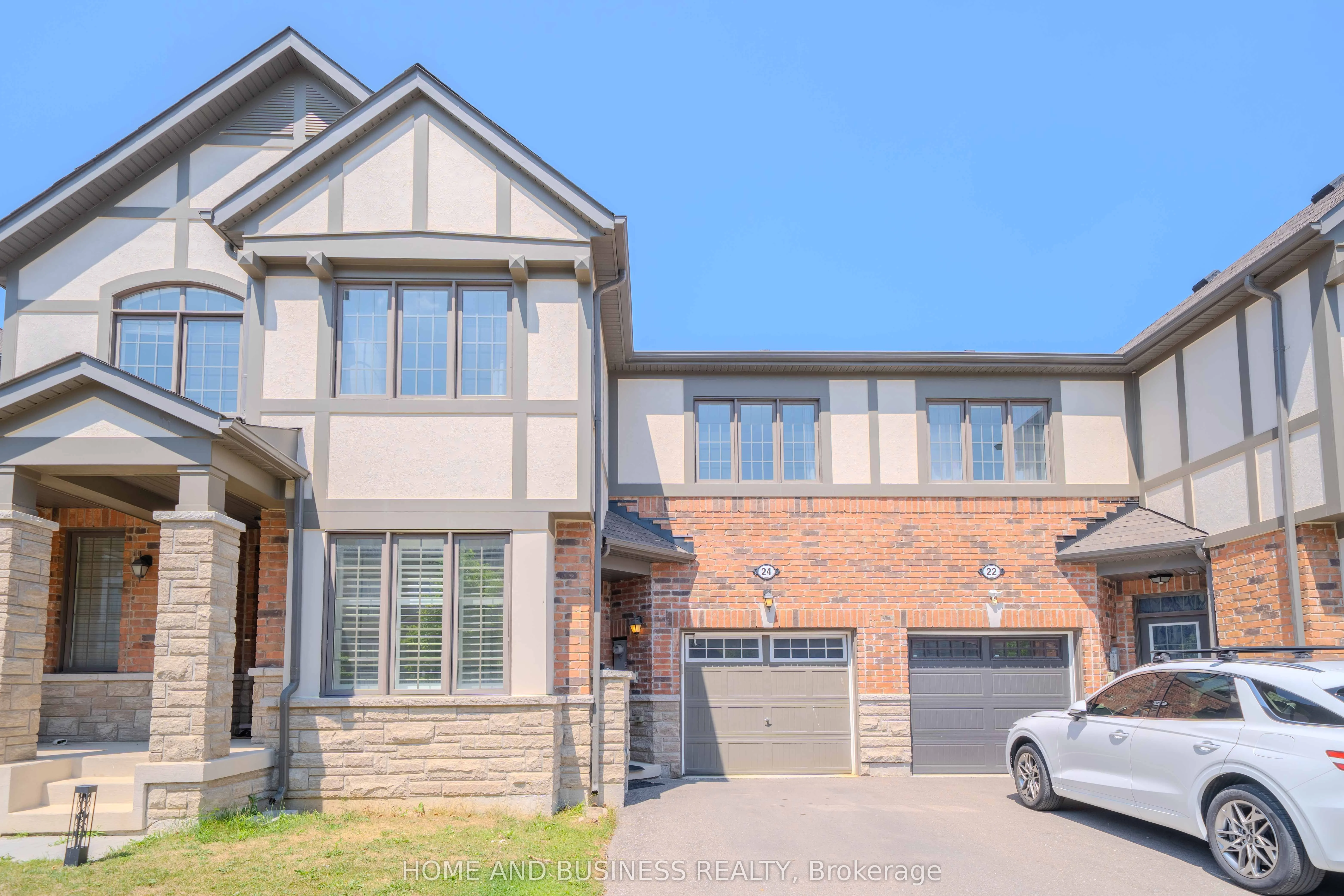 24 Casely Avenue, Richmond Hill, ON L4S 0K3