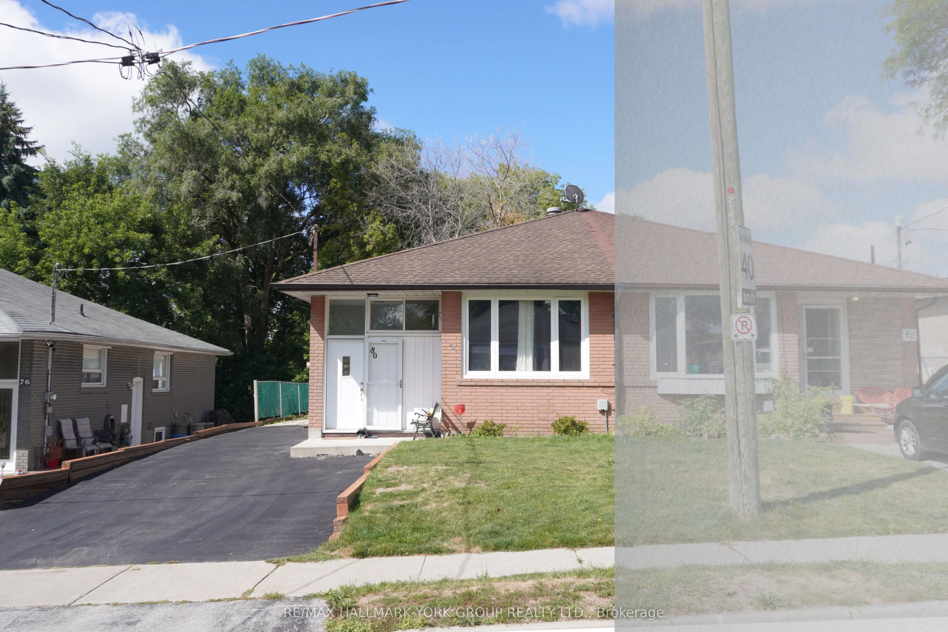 80 Newbury Drive Basement, Newmarket, ON L3Y 4R3