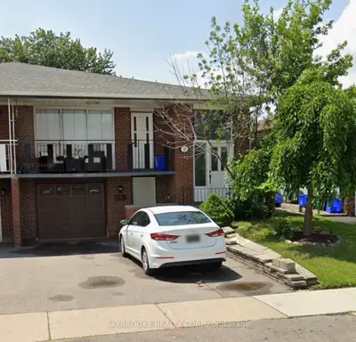 Semi-Detached in Vaughan