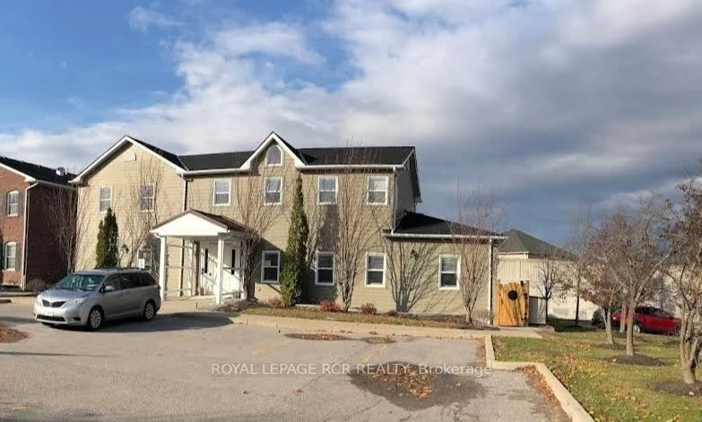 199 Matthew Boyd Crescent, Newmarket, ON L3X 3C7