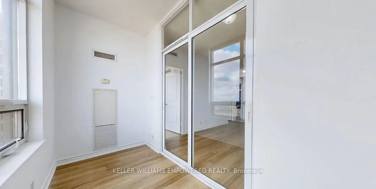 9235 Jane Street 1404, Vaughan, On L6a 0j8