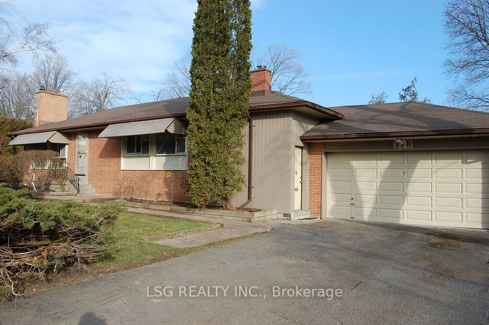 378 Sugar Maple Lane Main, Richmond Hill, ON L4C 4C4